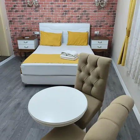 Ozmen Old Town Kaleici Adult Only Hotel 2*
