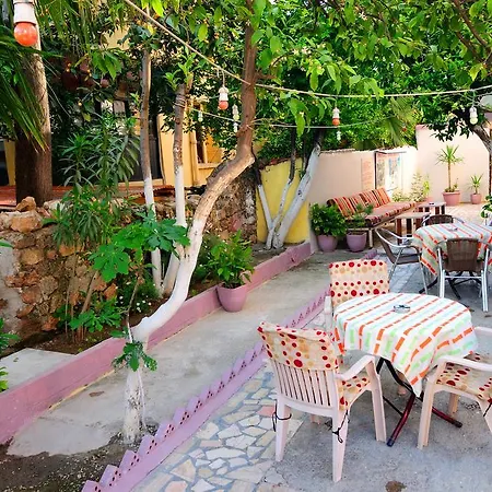 Hotel Ozmen Old Town Kaleici Adult Only 2*